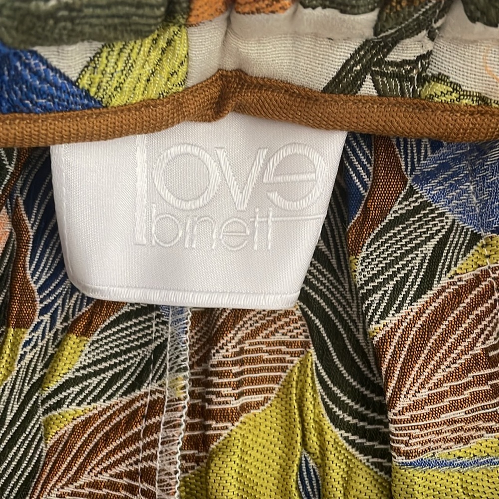 Love Binetti Walk On By Embroidered Leaf Print Boho Crop Tapered Pants size S - Picture 4 of 12